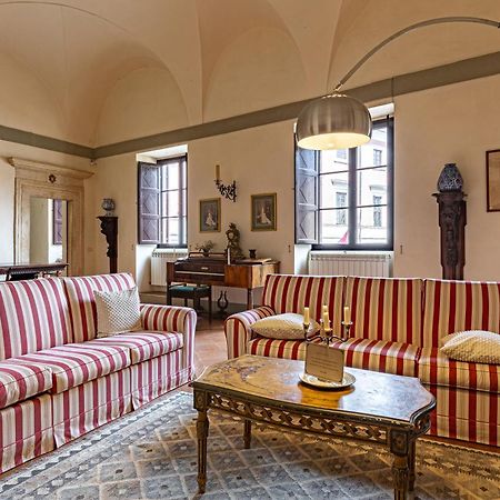 Palazzo Costanti - A 8 Minuti Dalle Terme Lägenhet San Quirico dʼOrcia Exteriör bild