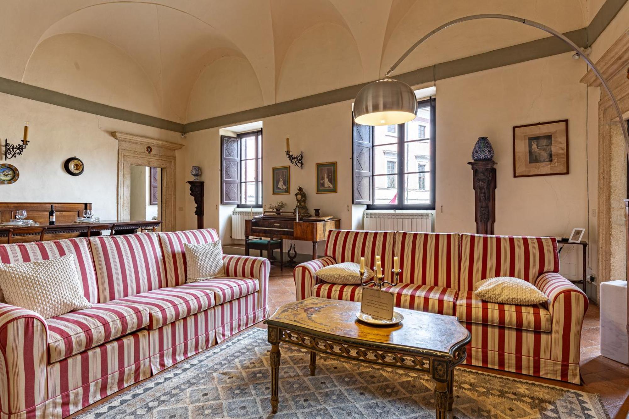 Palazzo Costanti - A 8 Minuti Dalle Terme Lägenhet San Quirico dʼOrcia Exteriör bild