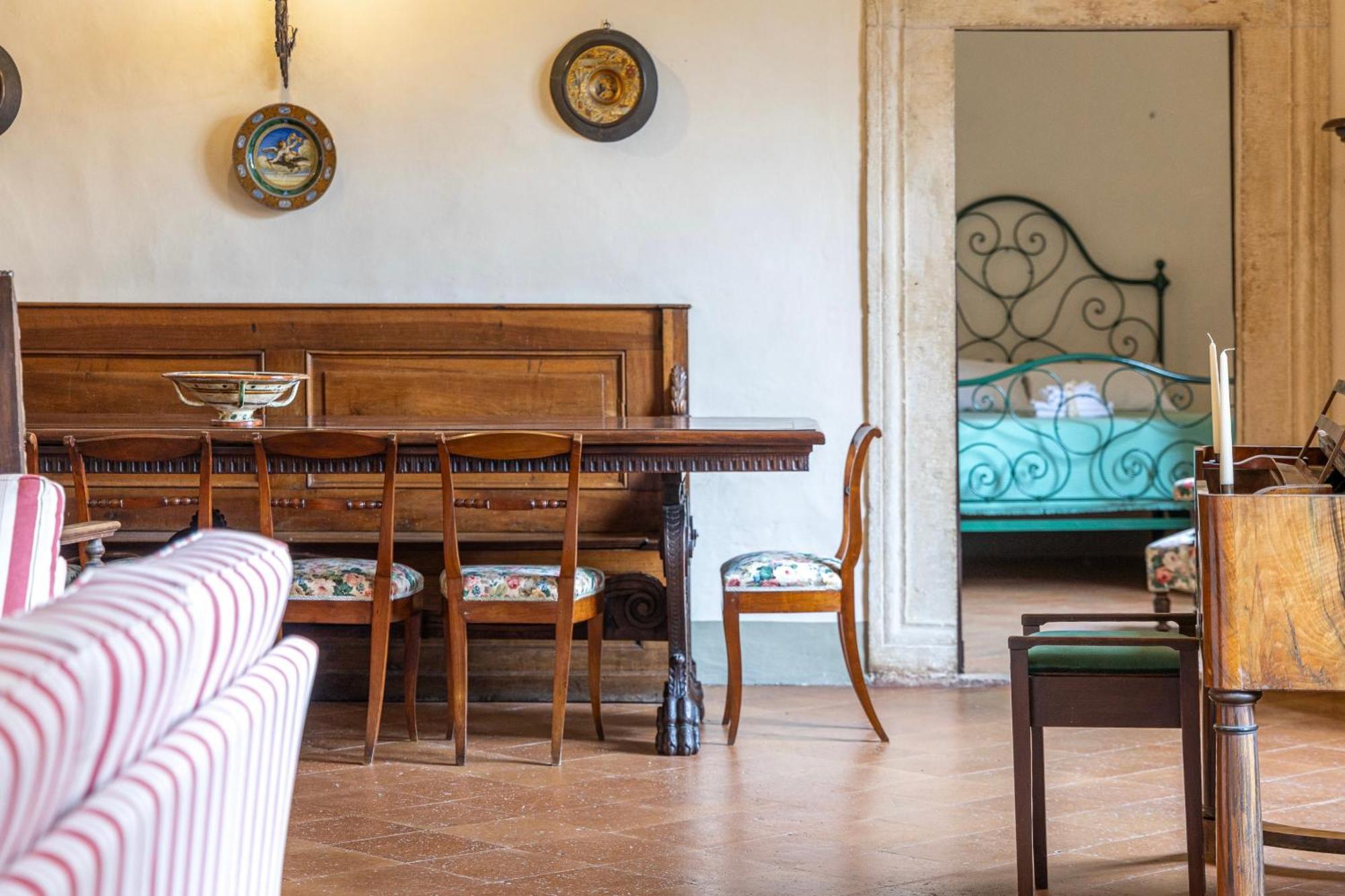 Palazzo Costanti - A 8 Minuti Dalle Terme Lägenhet San Quirico dʼOrcia Exteriör bild