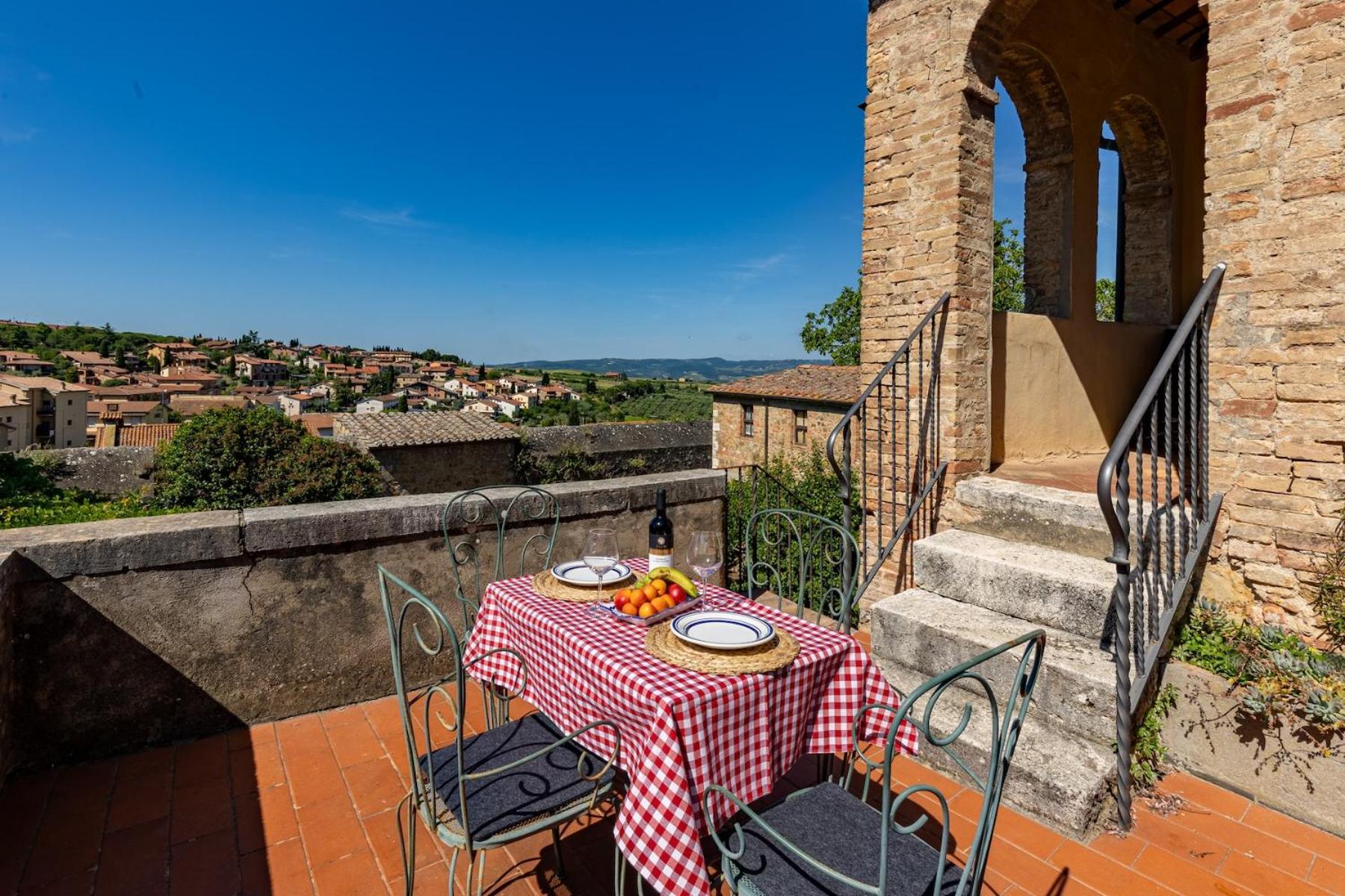 Palazzo Costanti - A 8 Minuti Dalle Terme Lägenhet San Quirico dʼOrcia Exteriör bild